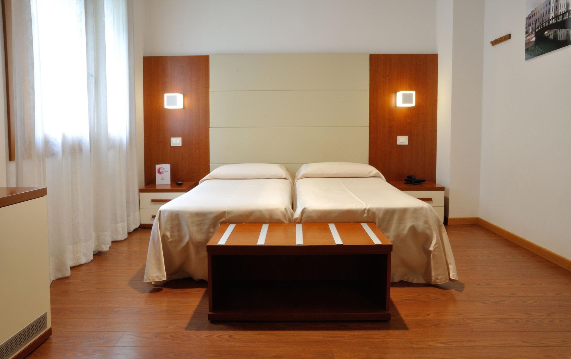 Mezzaluna 3* Treviso