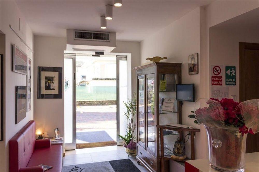 Mezzaluna Hotel