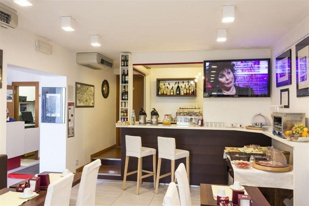 Mezzaluna 3*