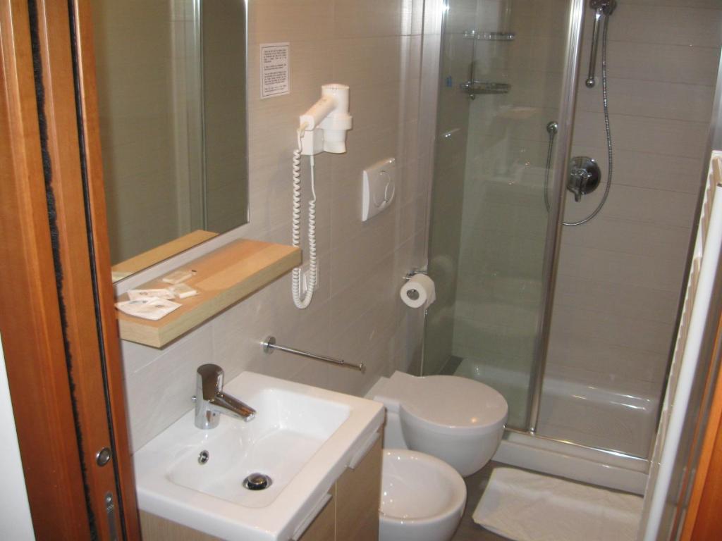 Mezzaluna 3*